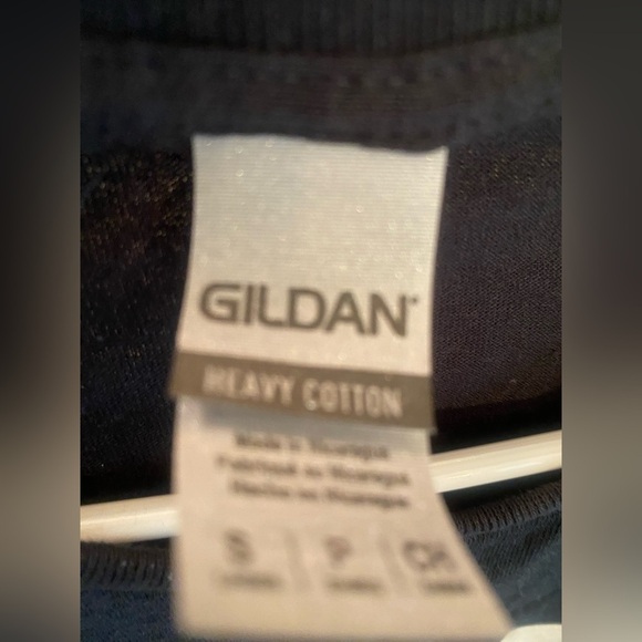 Gildan Black and White Short Sleeve Tee - Picture 3 of 4